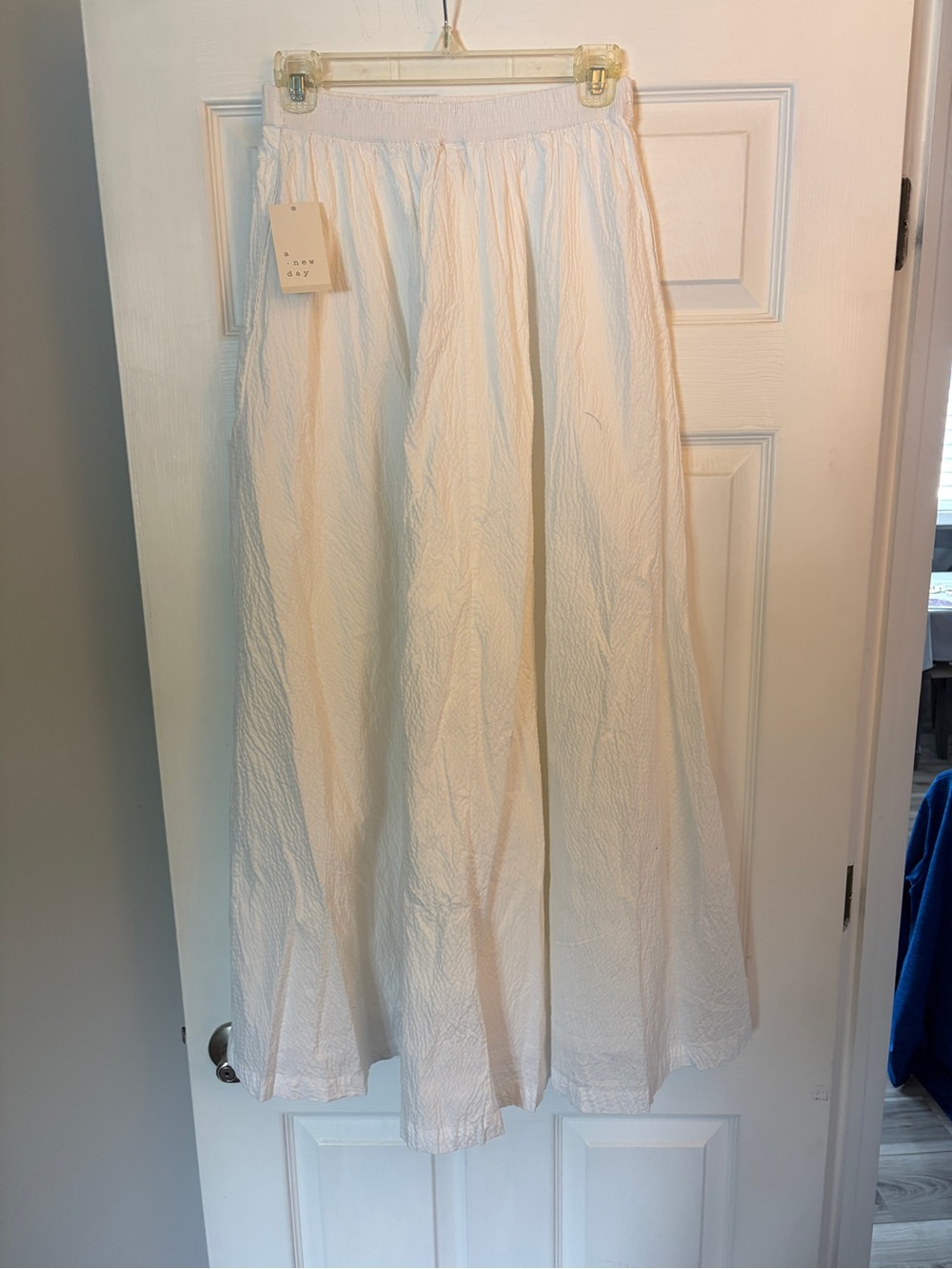 a new day Ivory Textured Maxi Skirt with Gathered Waist - Picture 1 of 1